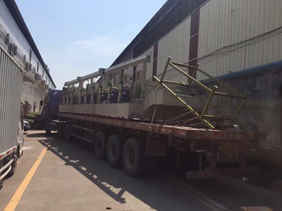 電梯板不銹鋼蝕刻機(jī)發(fā)貨，免費(fèi)蝕刻工藝技術(shù)支持